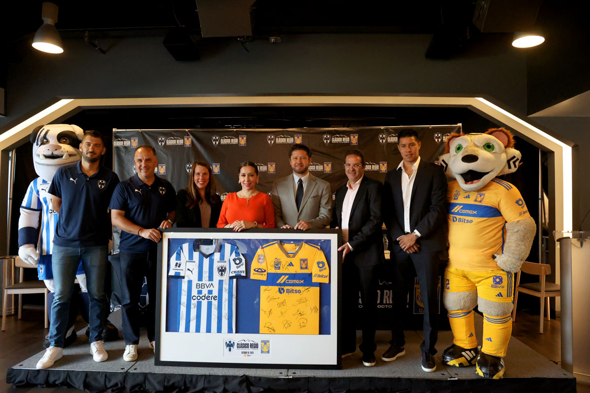 Cl&aacute;sico Regio 133 en Houston, Texas