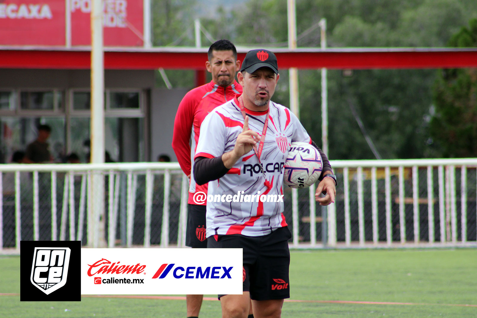Hugo Sánchez, DT de Centellas del Necaxa Femenil